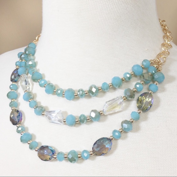 3 Row Blue Glass Beaded Necklace Earrings Set - Picture 3 of 3